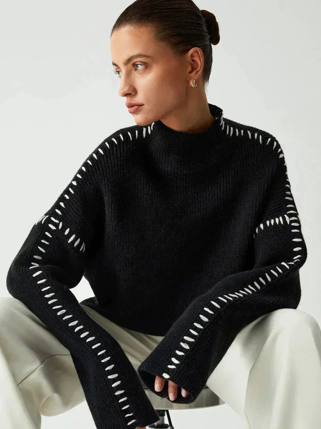 Nia | Cozy Sweater 2
