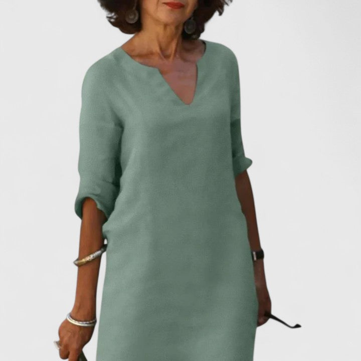 Taylor | Comfortable V-Neck Dress