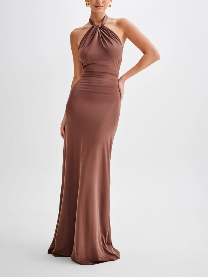 Anzhelia | Sophisticated Maxi Dress 1