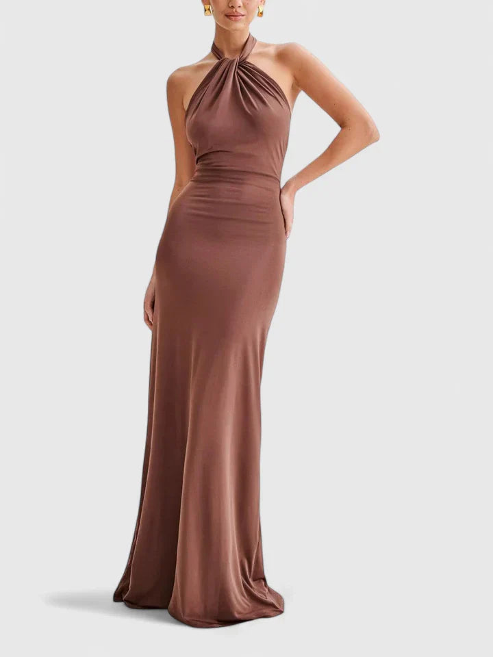Anzhelia | Sophisticated Maxi Dress 2