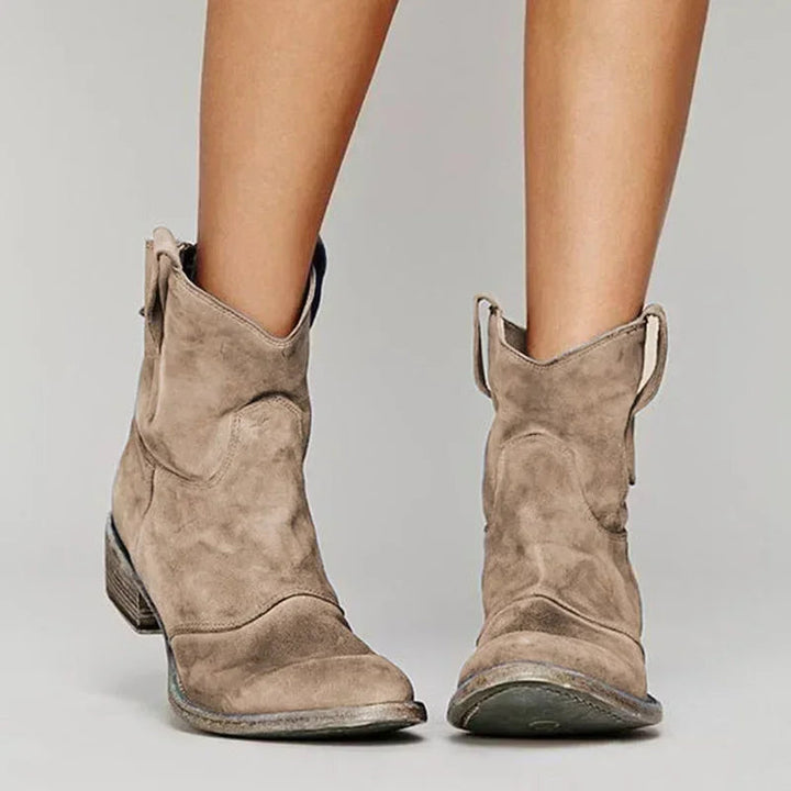 Camellia | Stylish Cowboy Boots 0