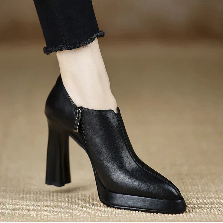 Carina | Stylish Pumps 1