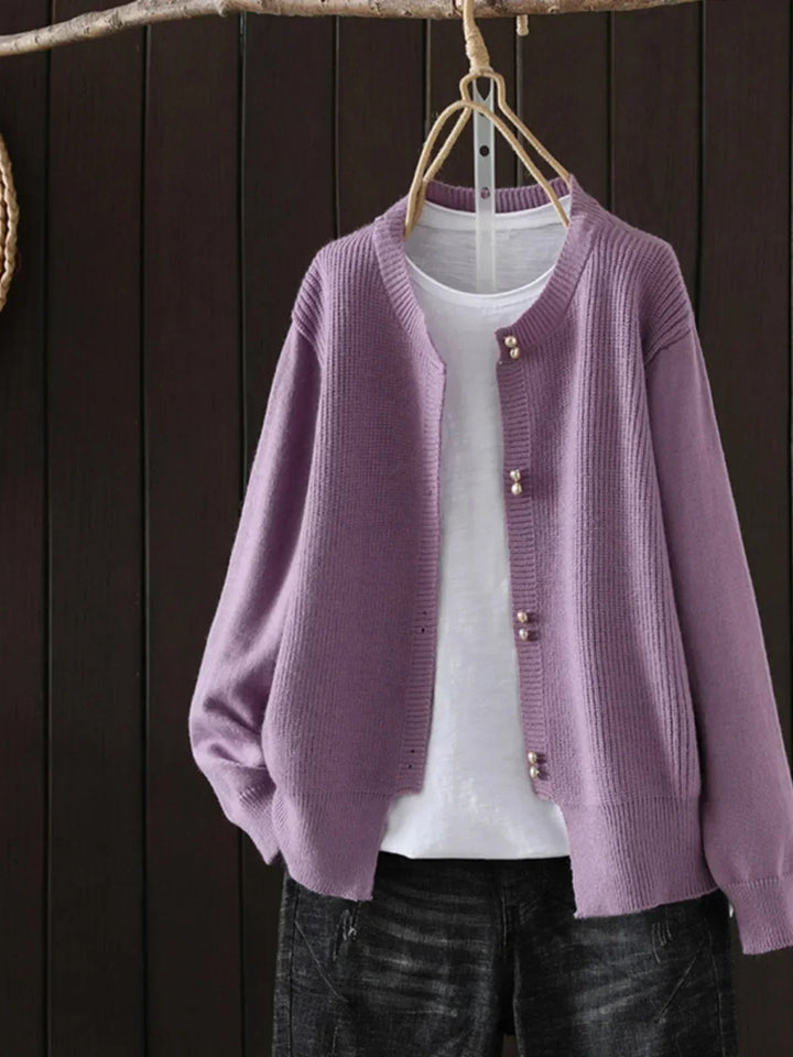 ELARA | PEARL-BUTTON CARDIGAN 3