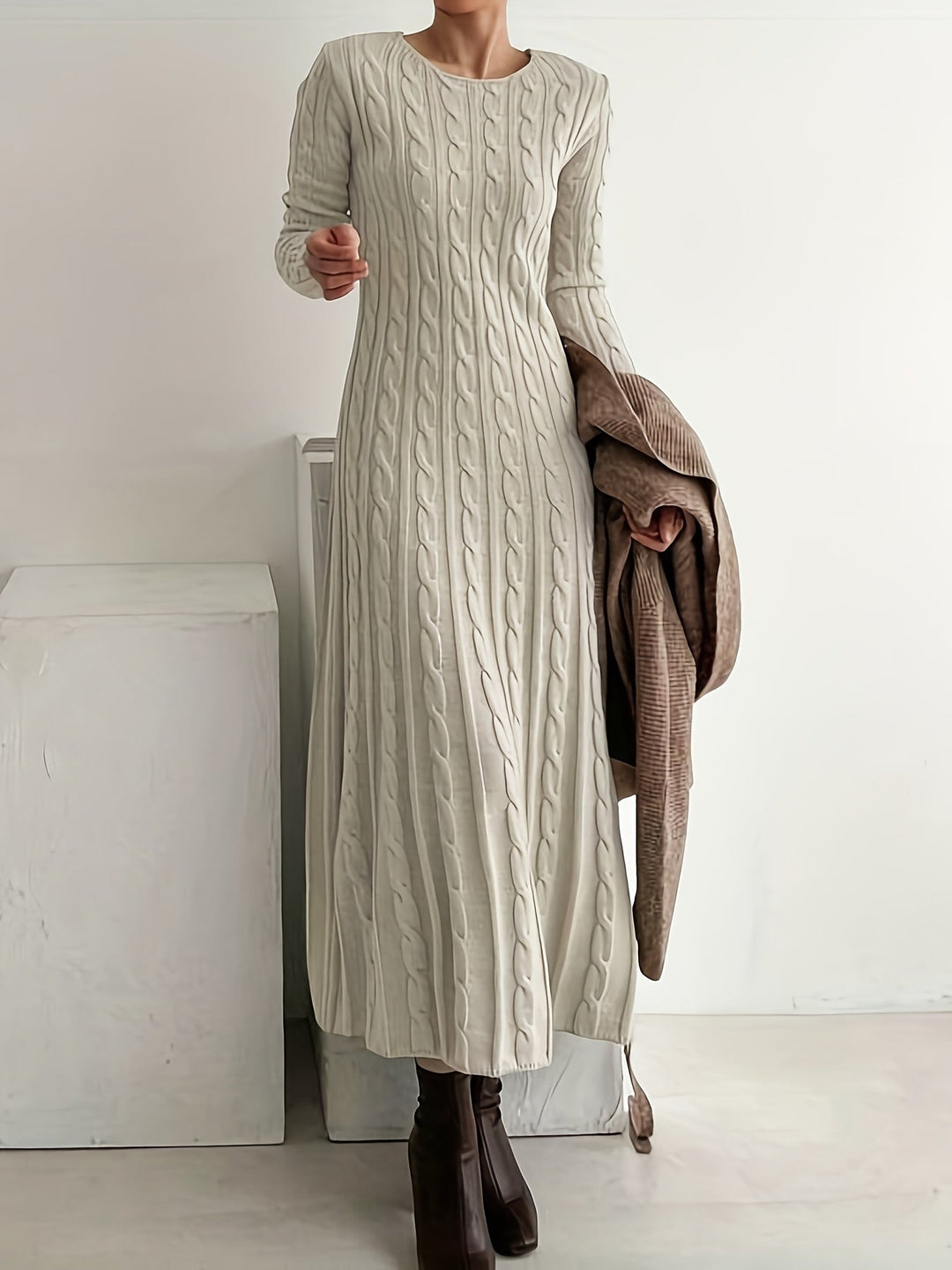 Evelyn | Cozy Cable-Knit Maxi Dress 6