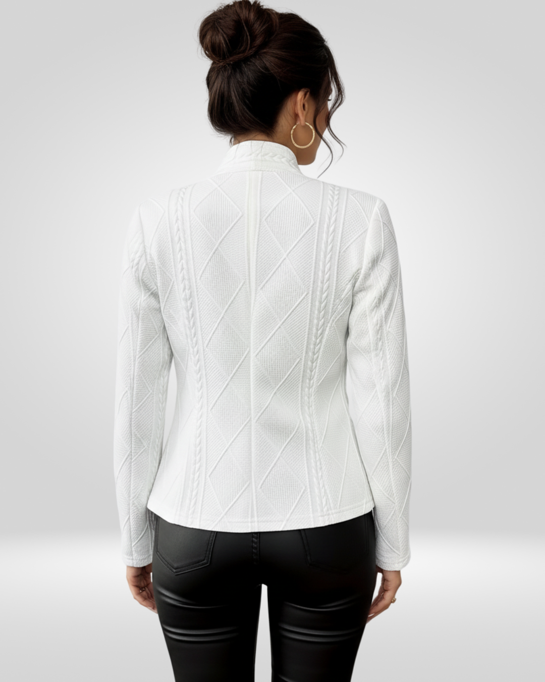 Femke Blazer with an elegant touch 2