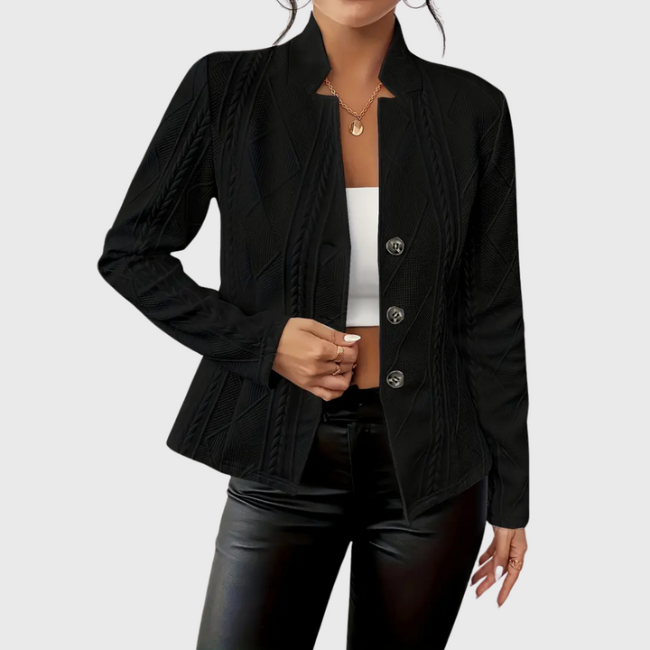 Femke Blazer with an elegant touch 8