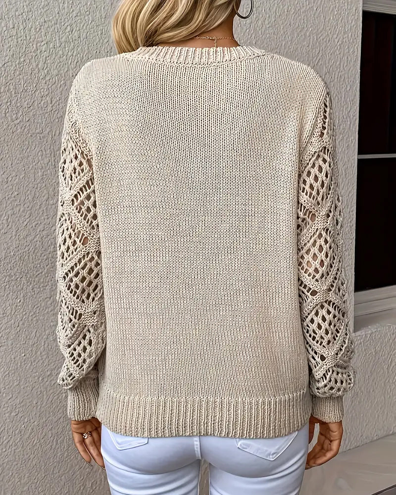INDRA | V-NECK SWEATER 5