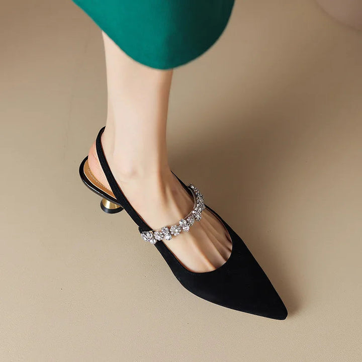 Isabelle | Elegant Pumps 1