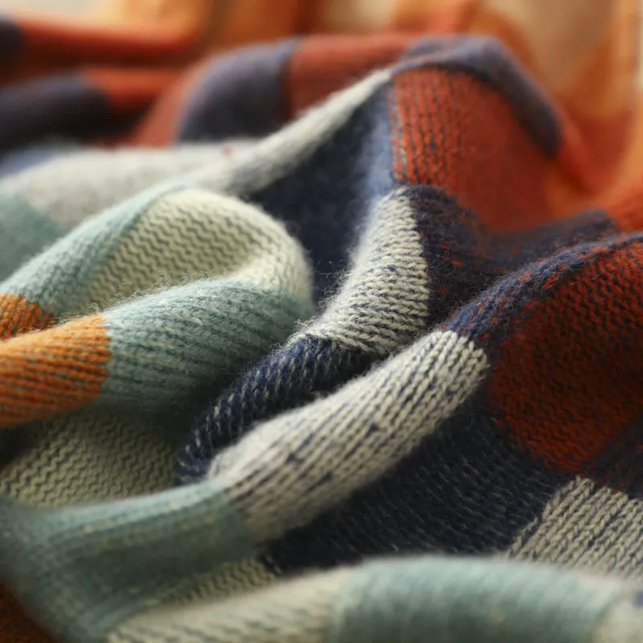 Isla | Cozy Retro Sweater 2