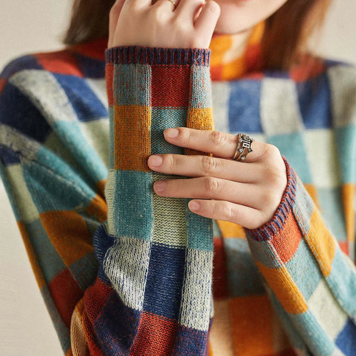 Isla | Cozy Retro Sweater 6