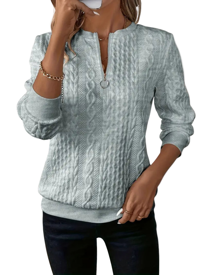 LIORA | Cable Knit Sweater 3