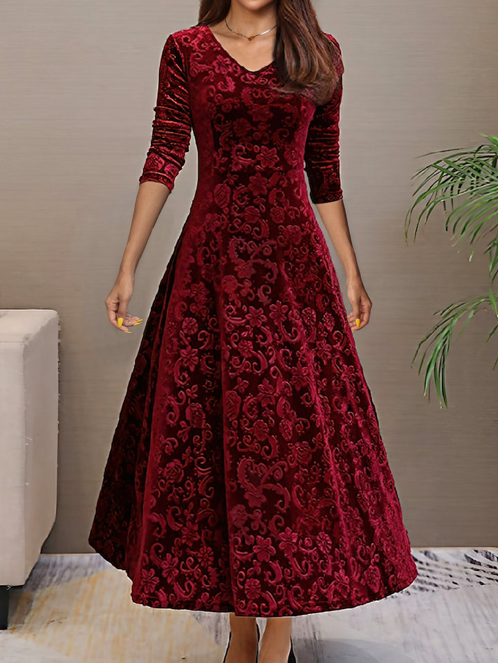 Nancy | Holiday Velvet Elegance Dress 3