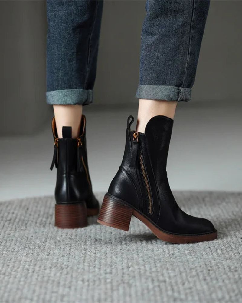 Savannah™ | Elegant Boots 2