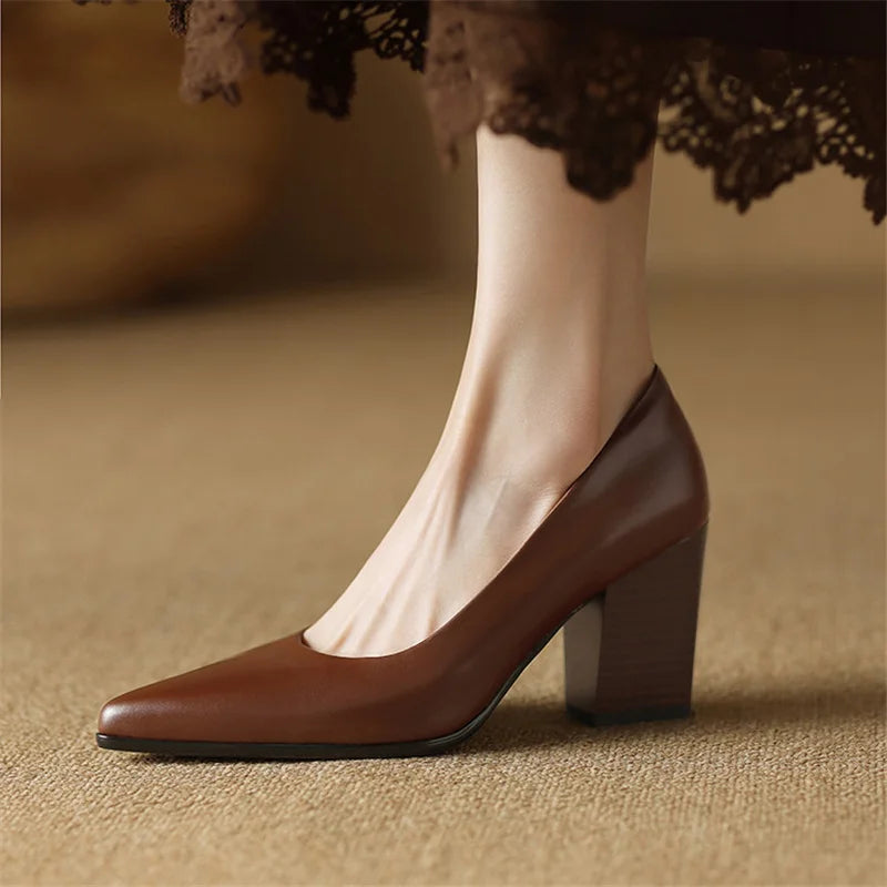 Verona | Elegant Pumps 8